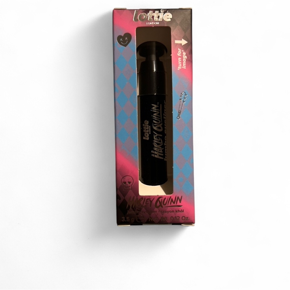 Black Eyeliner Makeup Essential